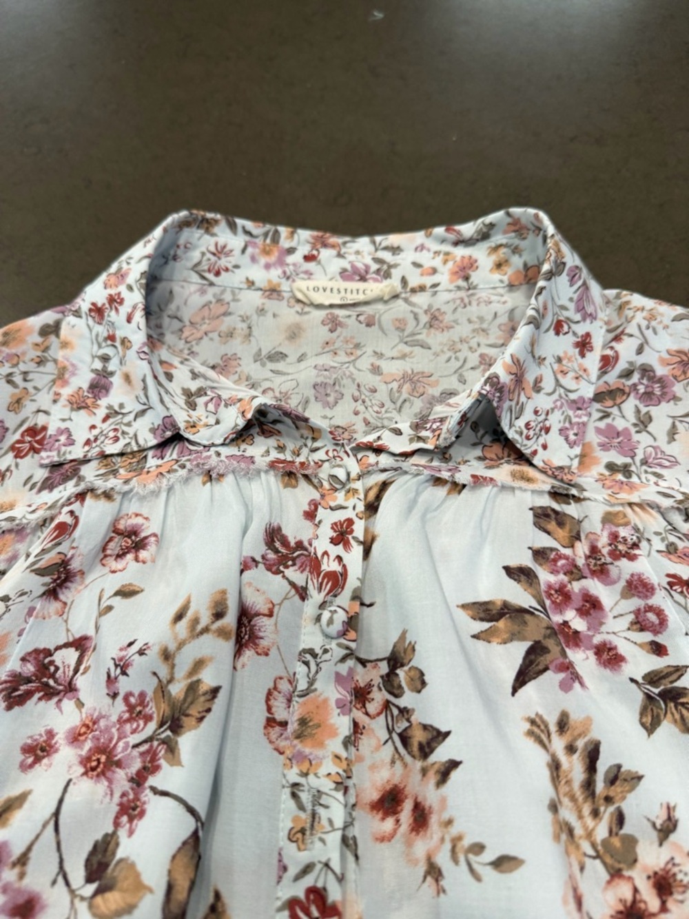 lovestitch White Floral Button-Front Blouse with Pink & Brown Floral Print - Picture 4 of 11